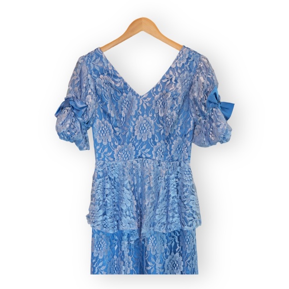 Vintage 90s Blue Lace Peplum Dress. - Picture 2 of 4